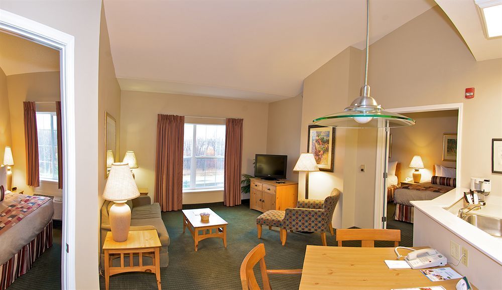 איסט סירקיוז Cresthill Suites Syracuse מראה חיצוני תמונה